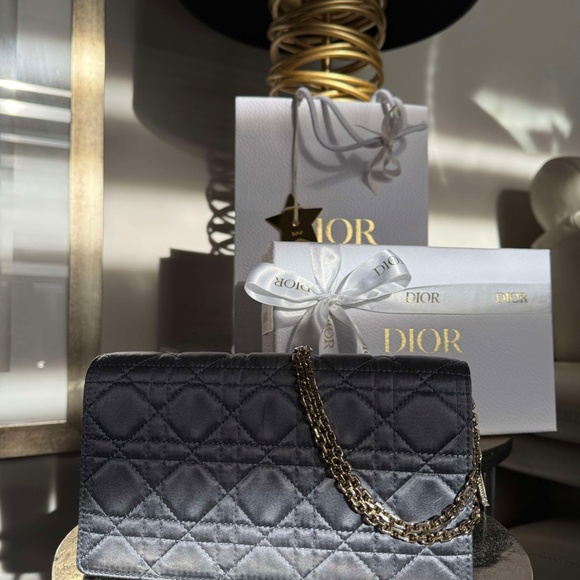 CHRISTIAN DIOR Lady Dior Wallet on Chain Satin Blue - Picture 3 of 5